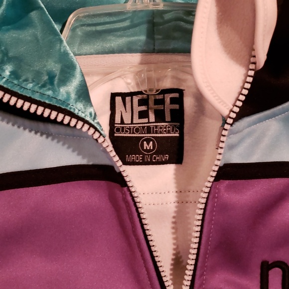 Neff snowboarding jacket - Picture 2 of 6